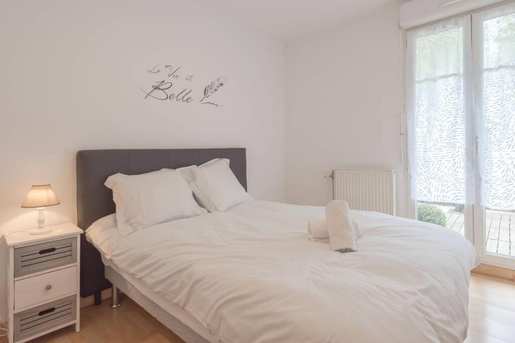 Garden Apartment Next To Disneyland Bussy-Saint-Georges Esterno foto