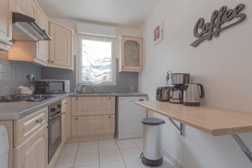 Garden Apartment Next To Disneyland Bussy-Saint-Georges Esterno foto